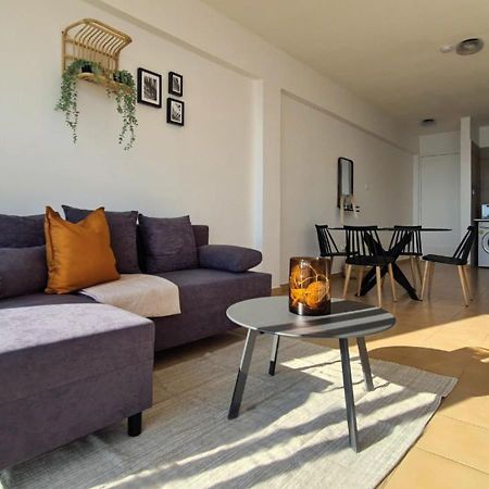 파포스 Phaedrus Living: Seaview Luxury Flat Paphinia 204 아파트 외부 사진