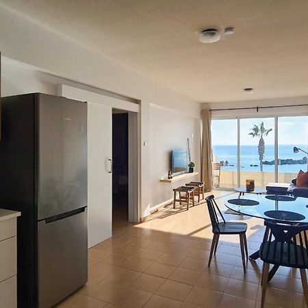파포스 Phaedrus Living: Seaview Luxury Flat Paphinia 204 아파트 외부 사진