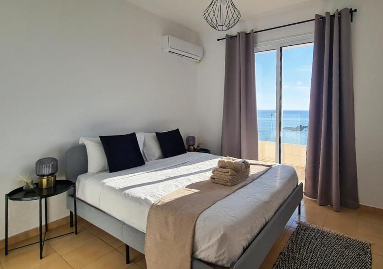 파포스 Phaedrus Living: Seaview Luxury Flat Paphinia 204 아파트 외부 사진
